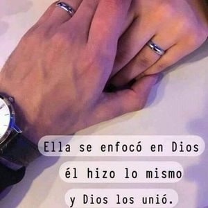 Meet your Posher, Ivett